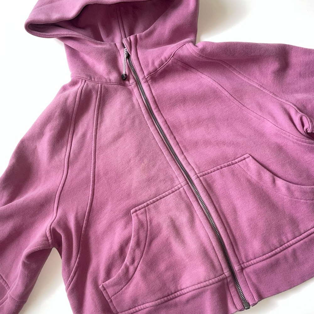 Women’s Lululemon Full Zip Scuba in pink